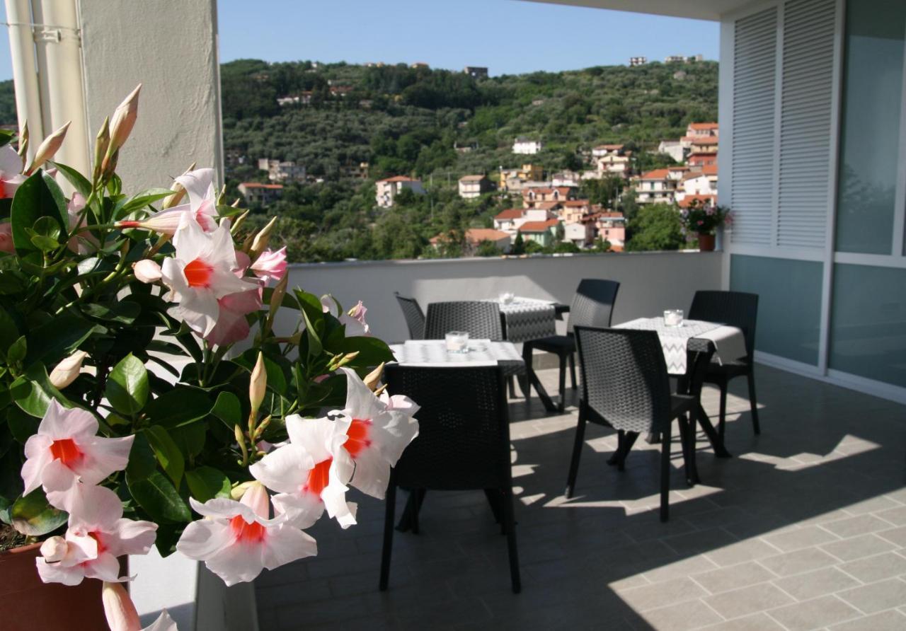Dream & Relax Bed & Breakfast Pimonte Luaran gambar